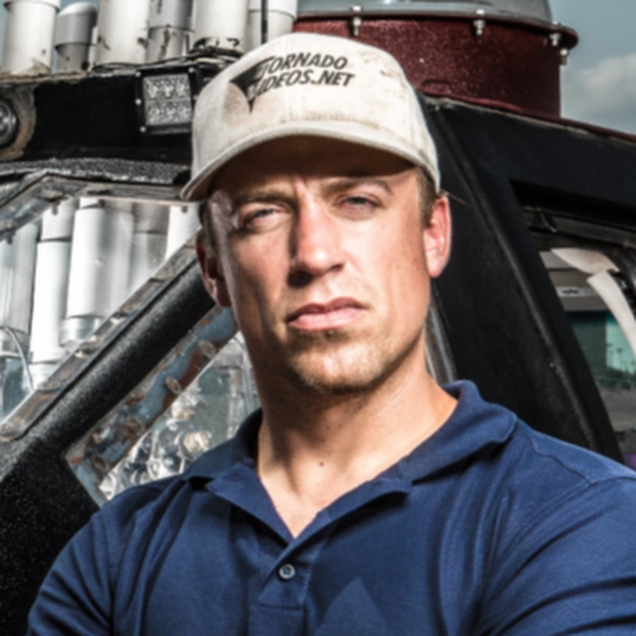 Famous storm chaser kicks off Ruth Pauley Speakers 2026-27 Season ...